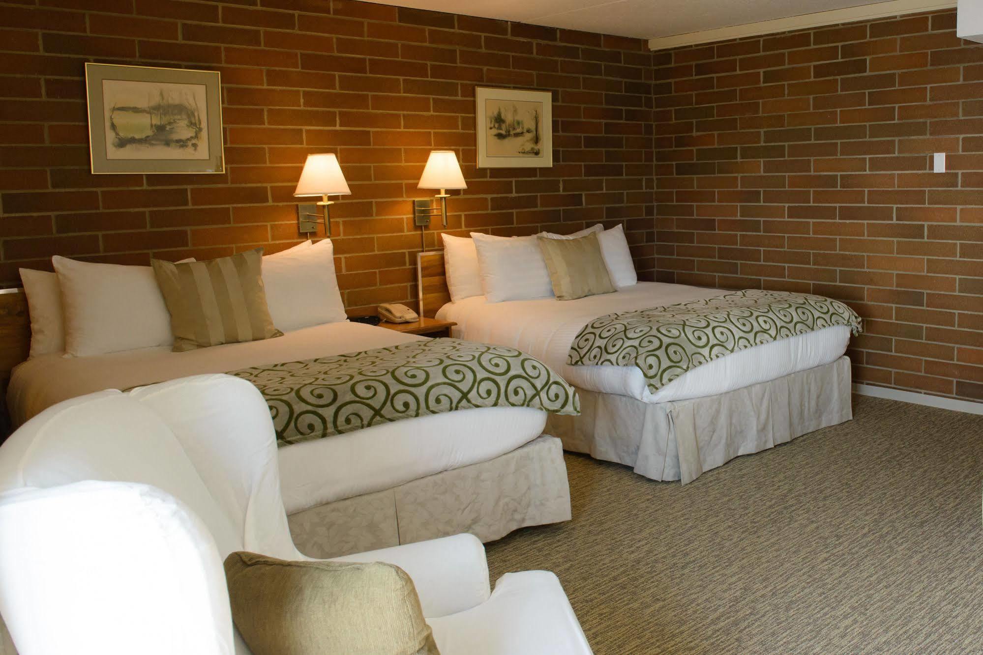 Driftwood Inn Sechelt Εξωτερικό φωτογραφία