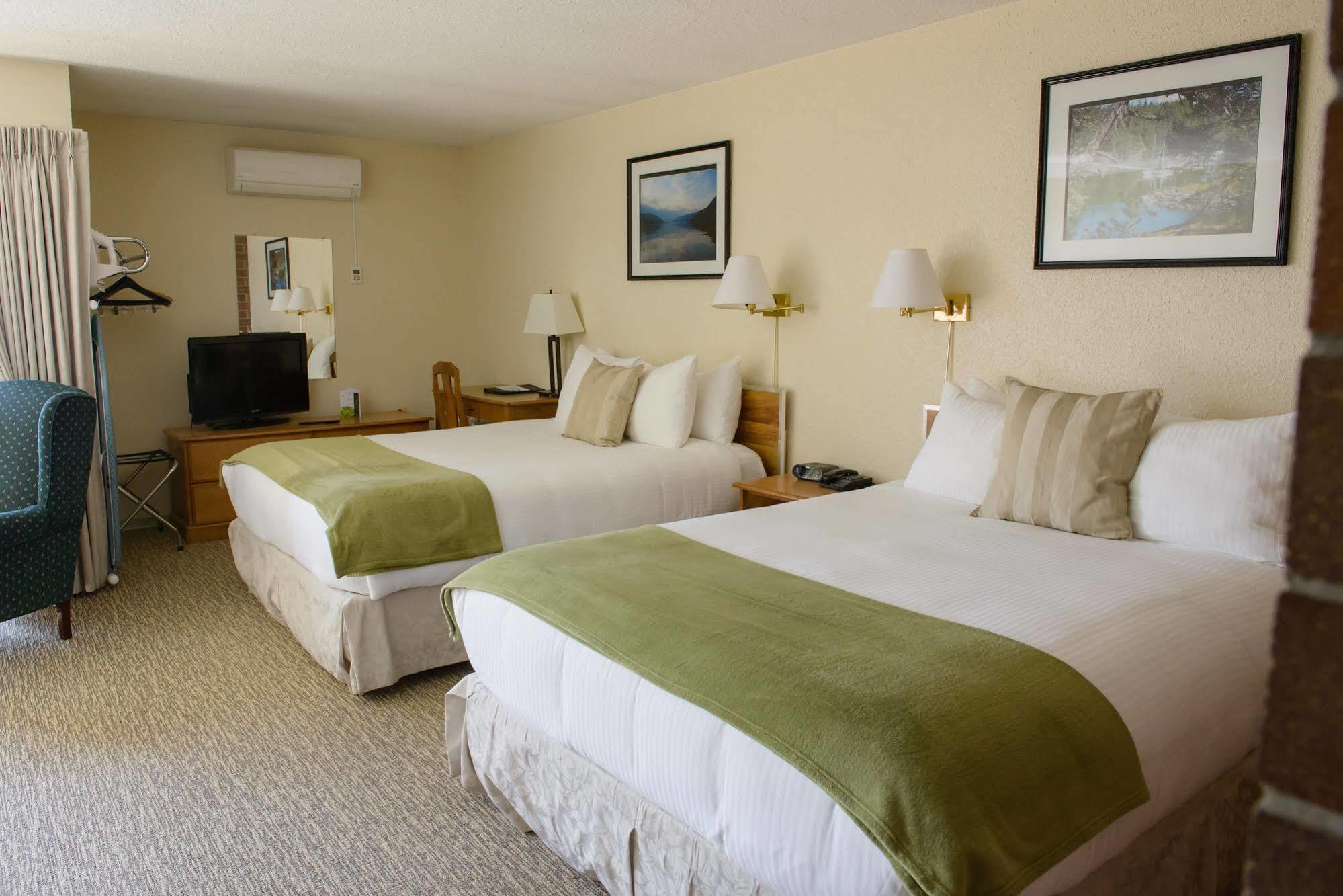 Driftwood Inn Sechelt Εξωτερικό φωτογραφία