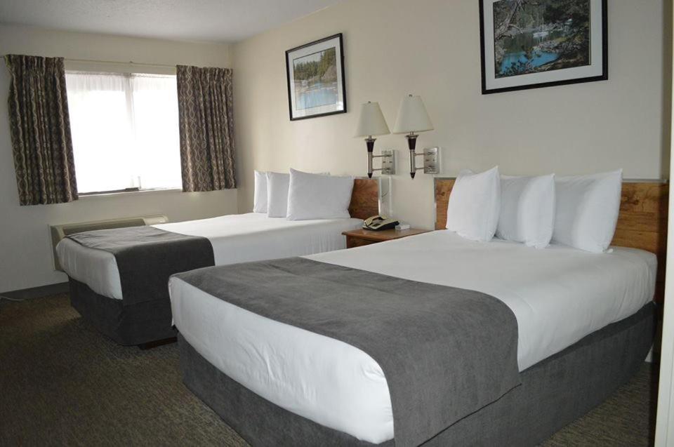Driftwood Inn Sechelt Εξωτερικό φωτογραφία